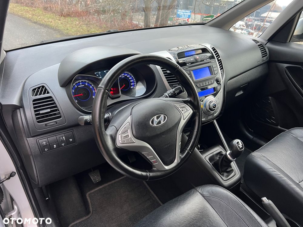 Hyundai ix20 1.4 UEFA EURO 2012 Edition - 17
