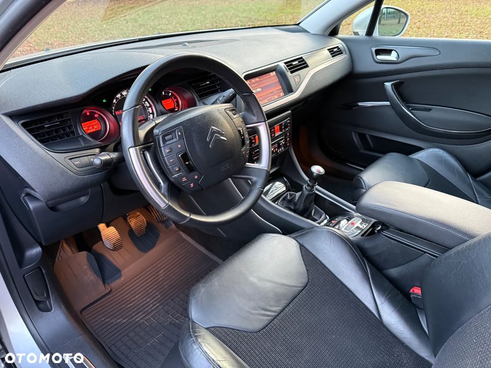 Citroën C5 2.0 HDi Exclusive - 16