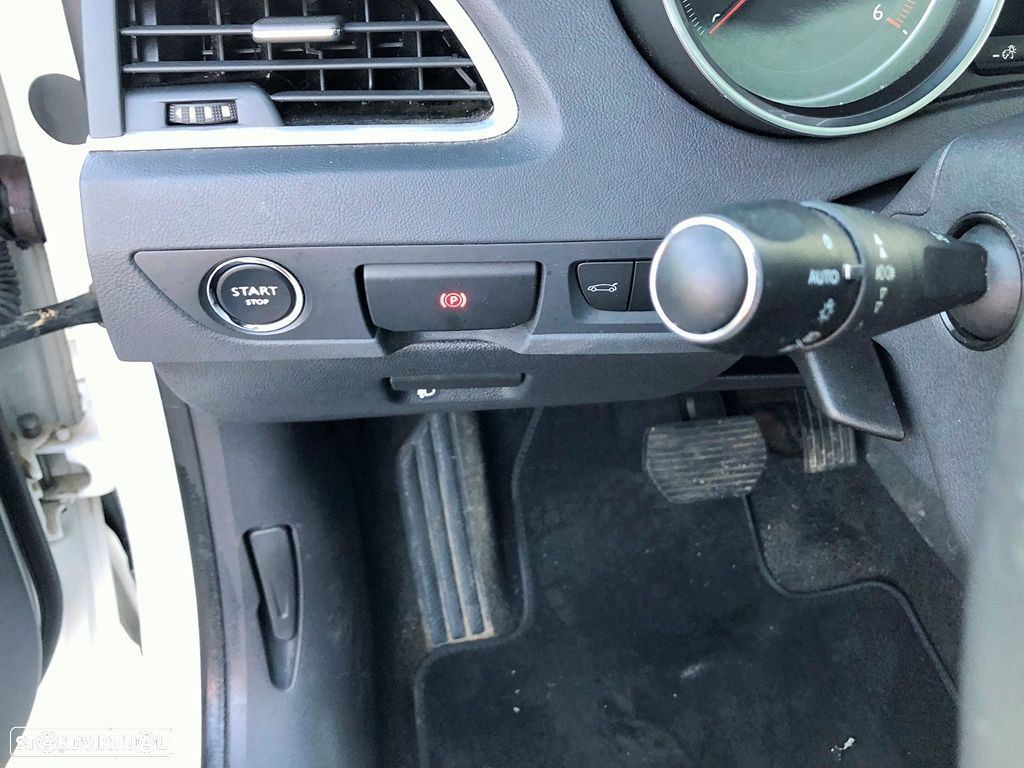 Peugeot 508 SW - 14