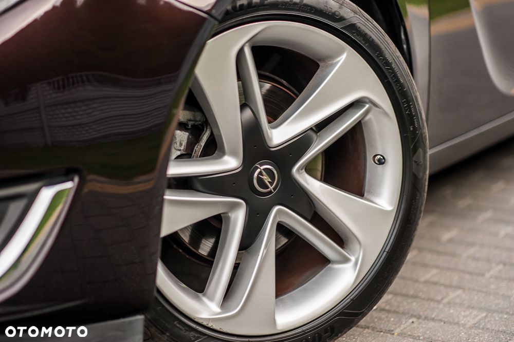 Opel Insignia 2.0 CDTI Cosmo S&S - 8