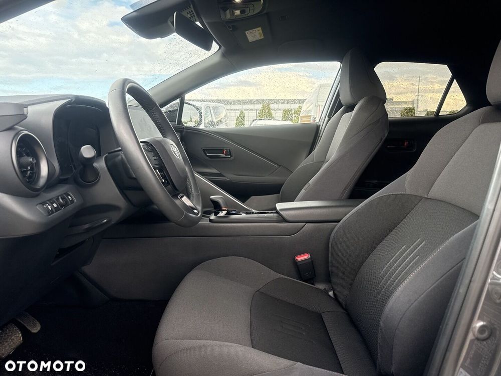 Toyota C-HR 2.0 Hybrid Dynamic Force Style - 18