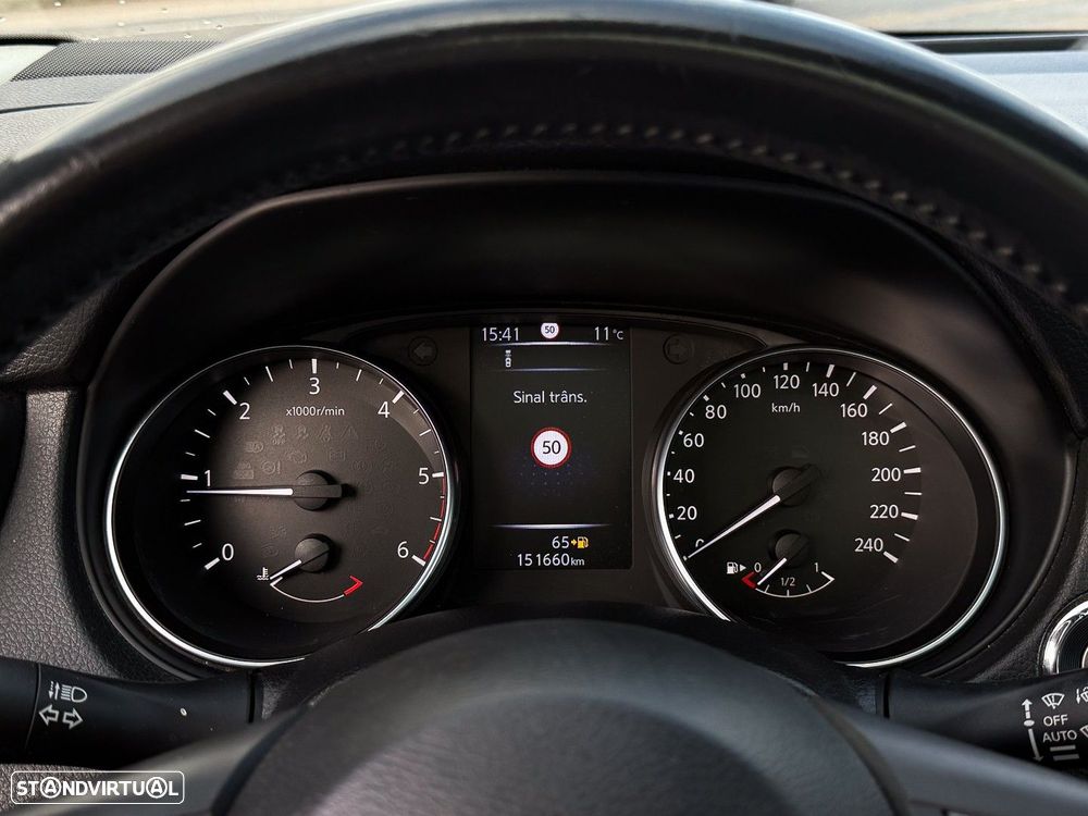 Nissan Qashqai 1.5 dCi N-Connecta - 20