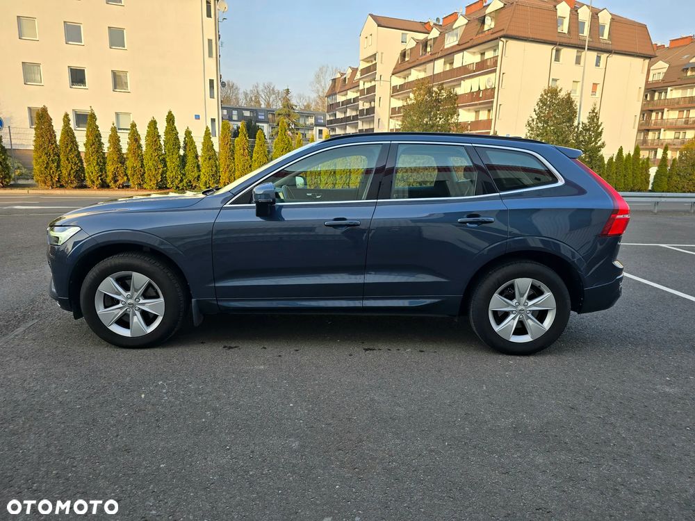 Volvo XC 60 B5 B AWD Momentum Pro - 7