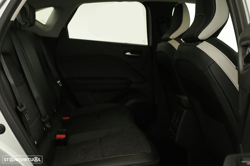 Renault Captur 1.0 TCe Techno Bi-Fuel - 24