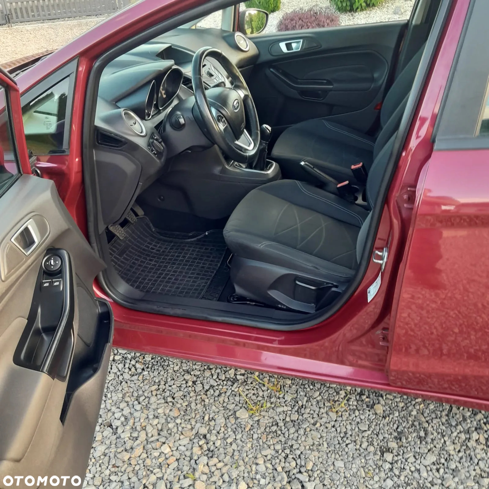Ford Fiesta - 8