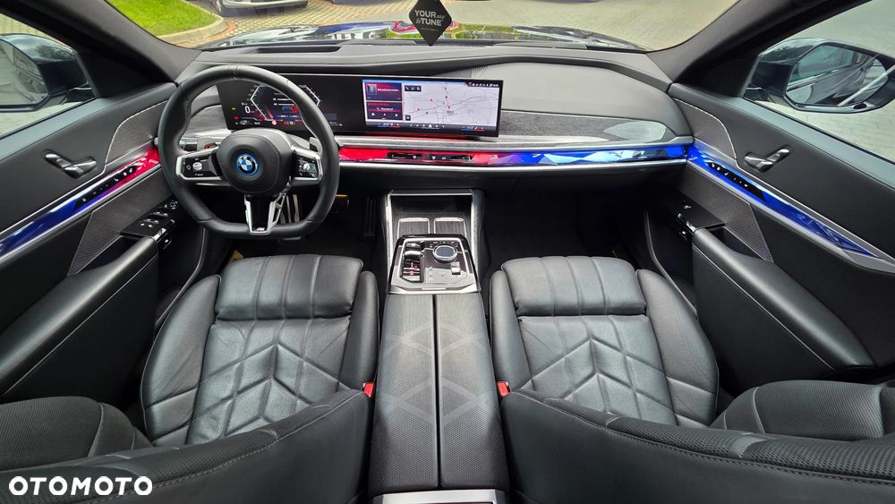 BMW Seria 7 750e PHEV xDrive sport - 25