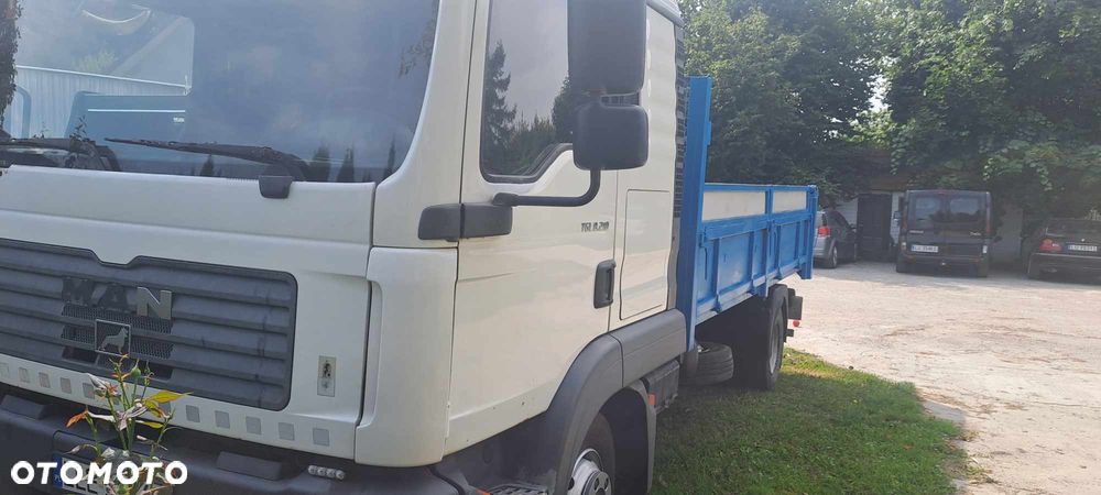 MAN TGL 8.210 wywrot kiper - 4