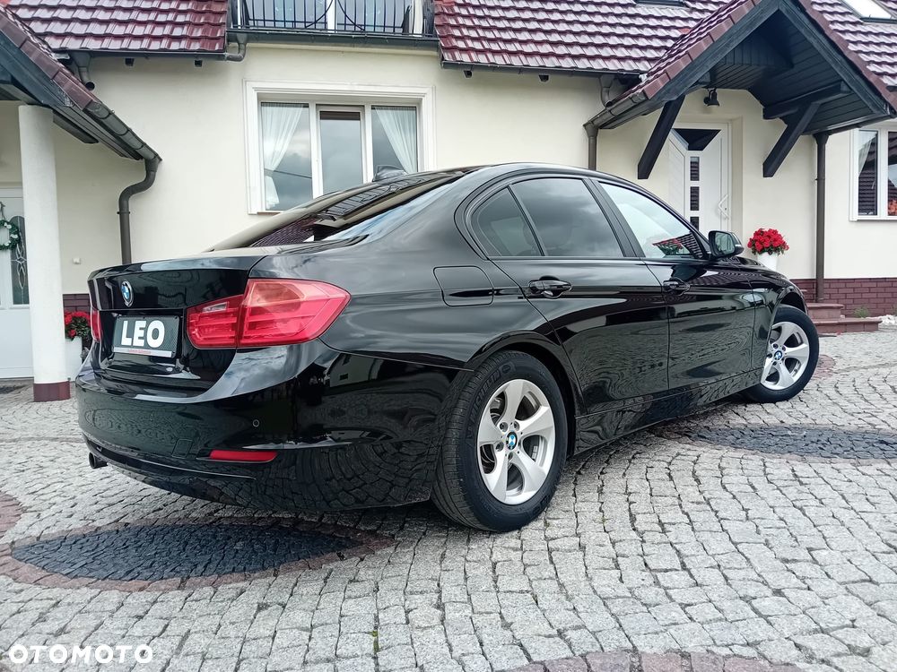 BMW Seria 3 - 15
