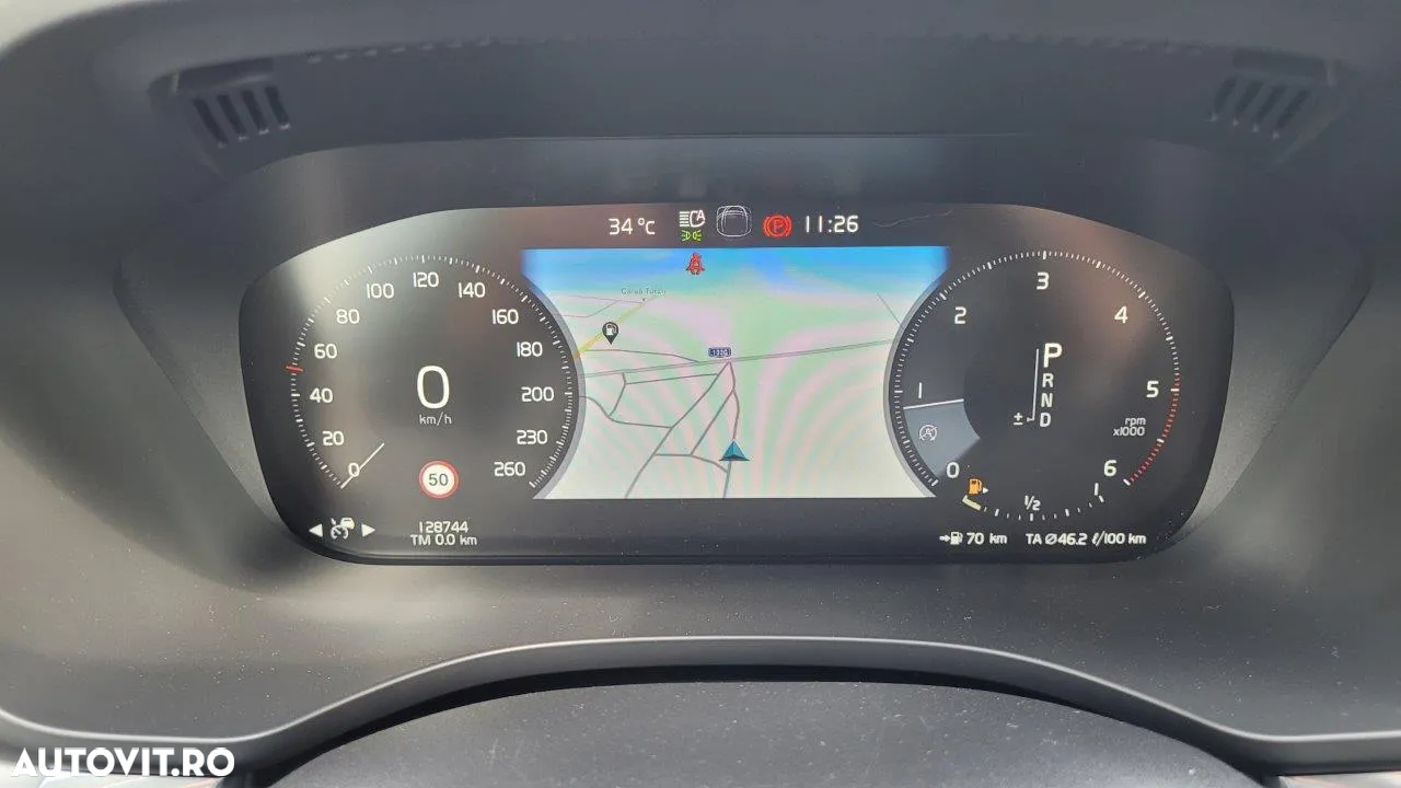 Volvo XC 60 D4 AWD Momentum - 29