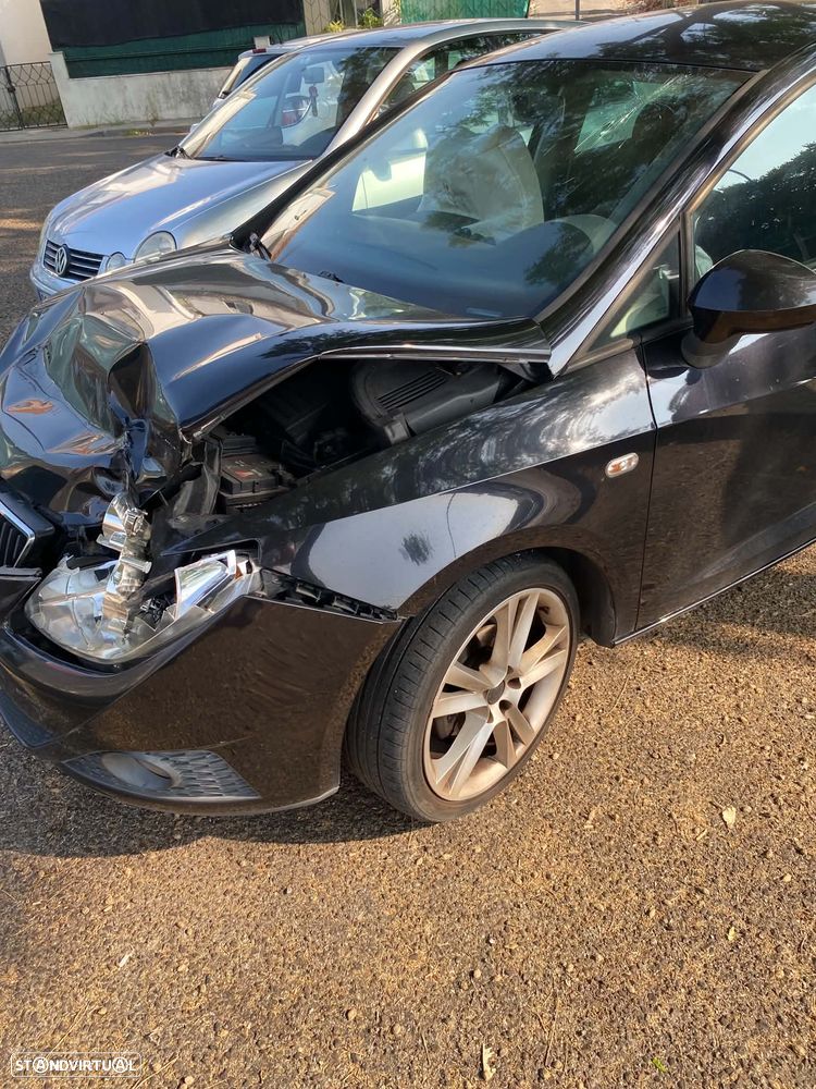 SEAT Ibiza 1.6 TDI 25 Anos DPF - 3
