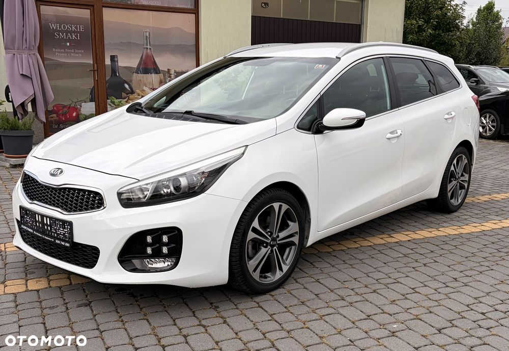 Kia Ceed - 5