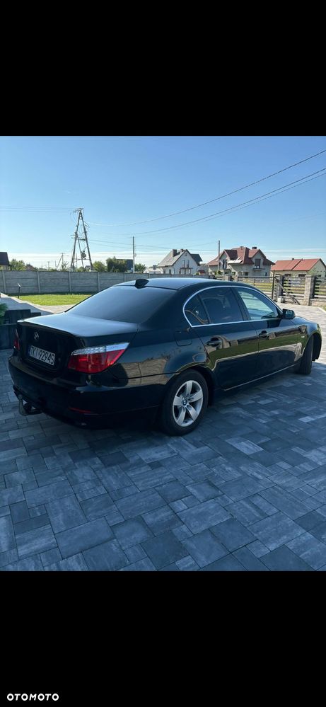 BMW Seria 5 523i - 1