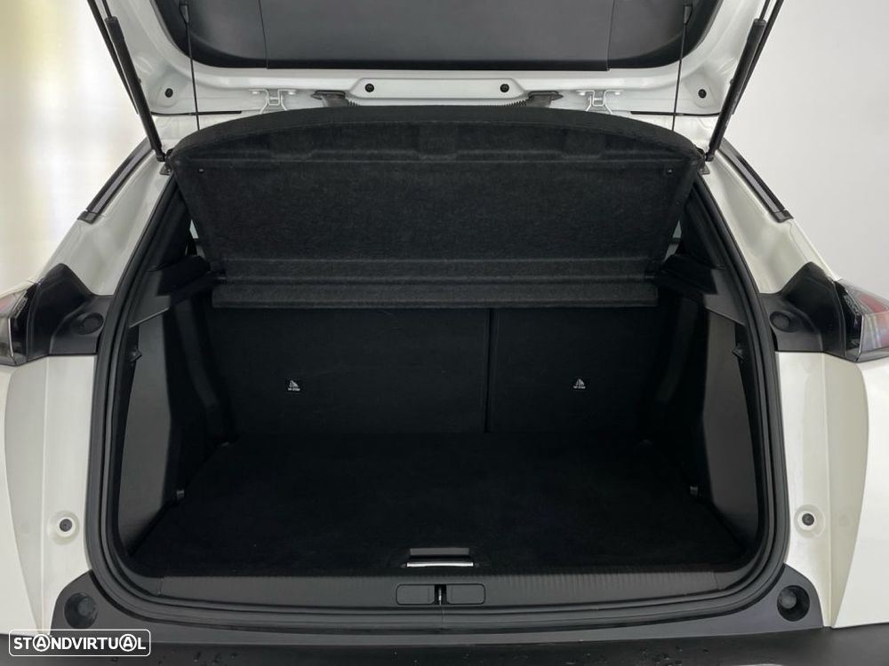 Peugeot 2008 1.2 PureTech Allure - 13