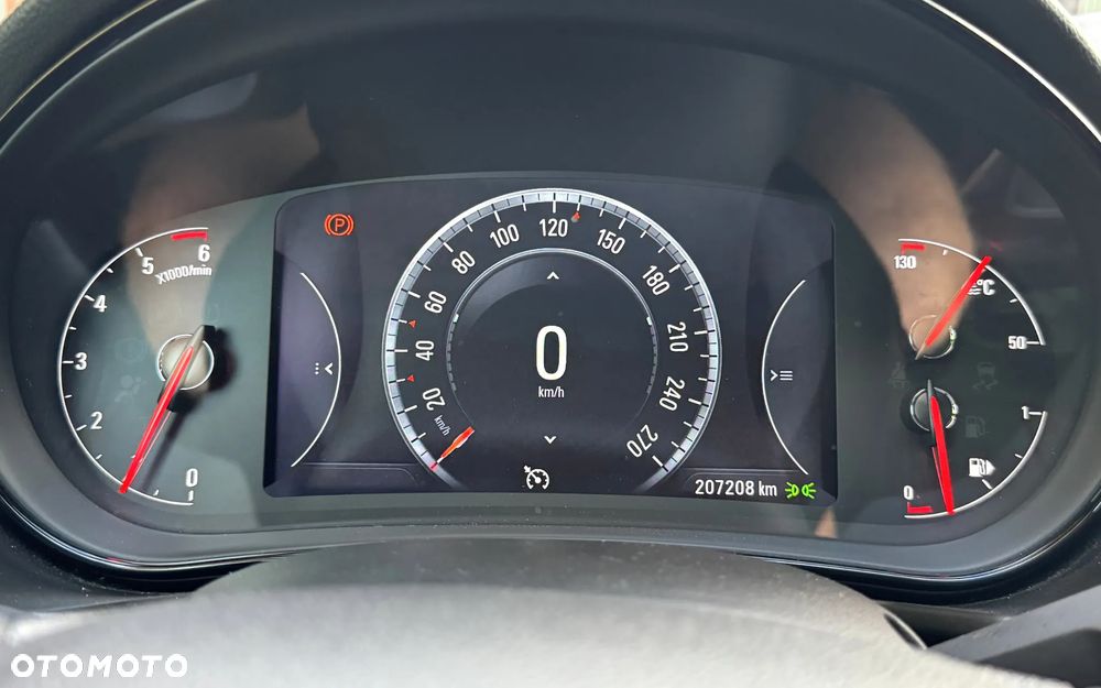 Opel Insignia 2.0 CDTI Cosmo S&S - 17