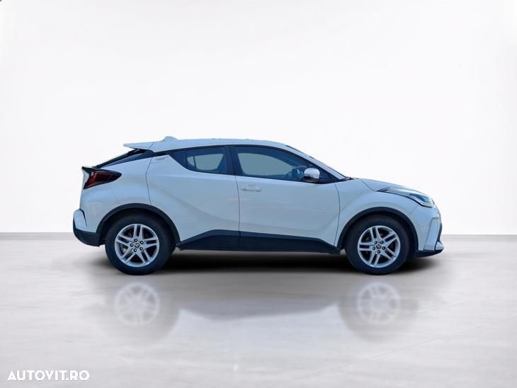 Toyota C-HR - 8