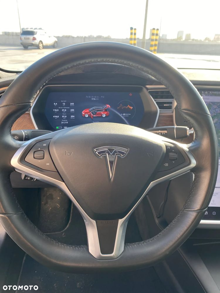 Tesla Model S Long Range Plus - 29