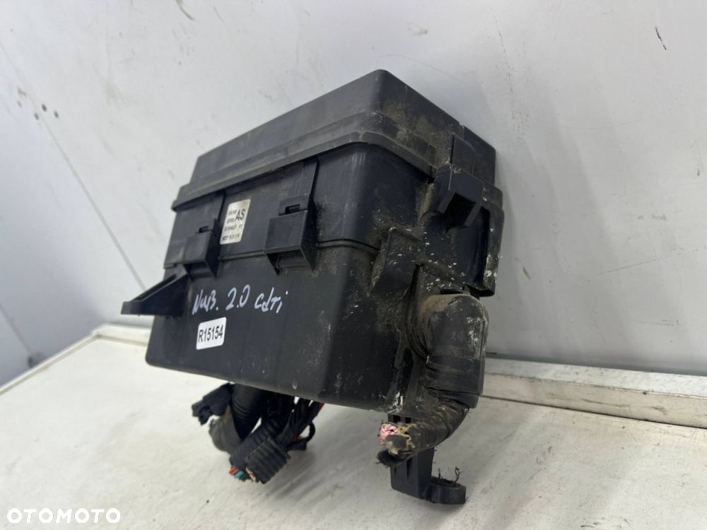 Skrzynka bezpieczników Chevrolet Nubira III J200 05-12r. 2.0 cdti - 4