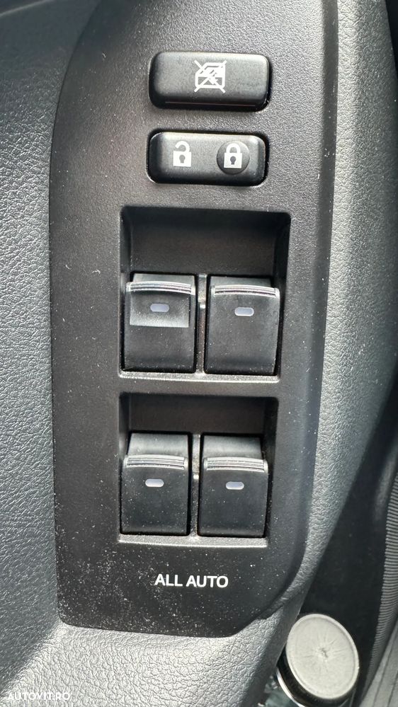 Toyota Land Cruiser 2.8l D-4D 204 CP A/T 7 locuri Executive - 22