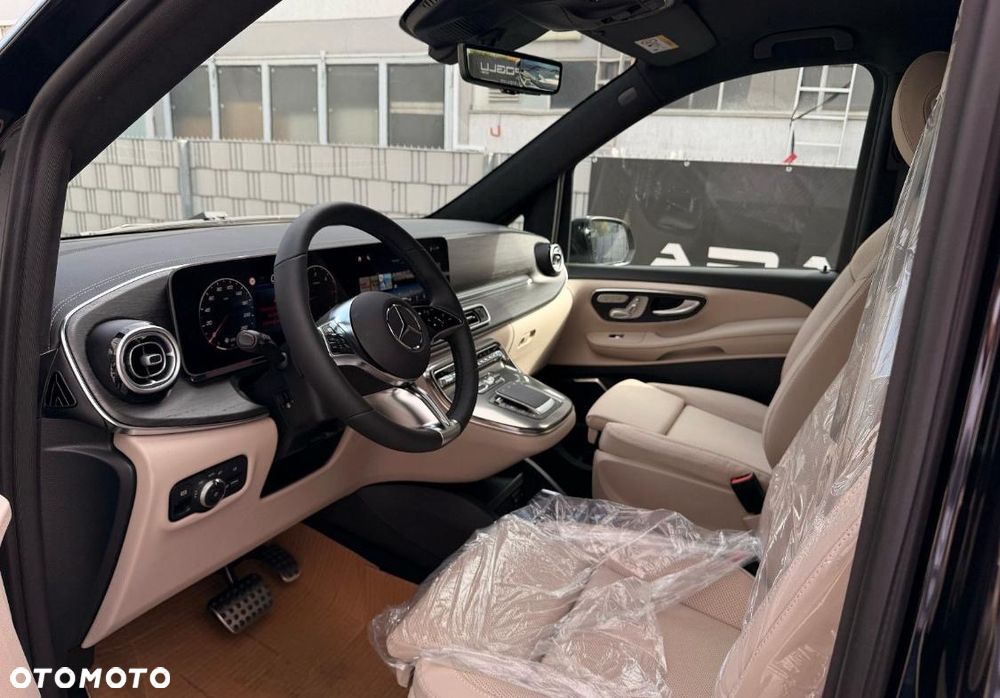 Mercedes-Benz Klasa V 300 d lang 9G-TRONIC Exclusive Edition - 12