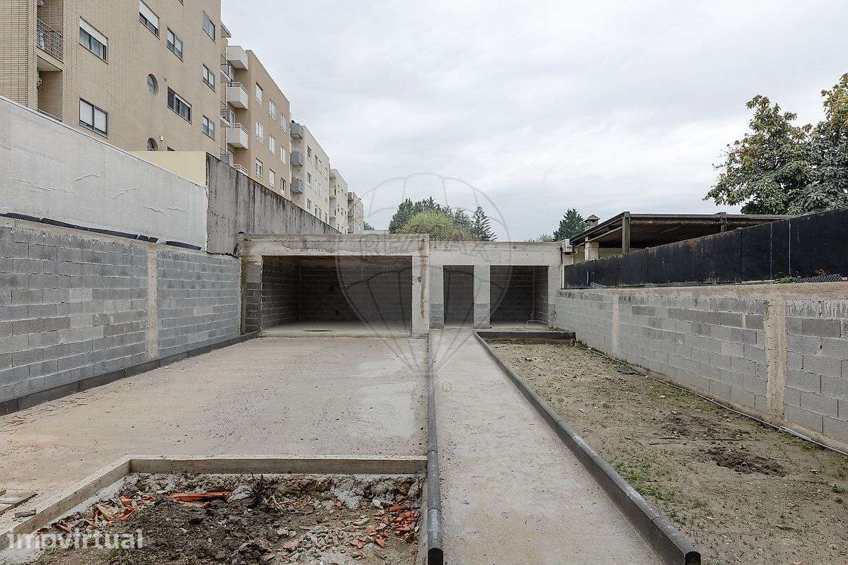 Terreno  para venda - Grande imagem: 2/30