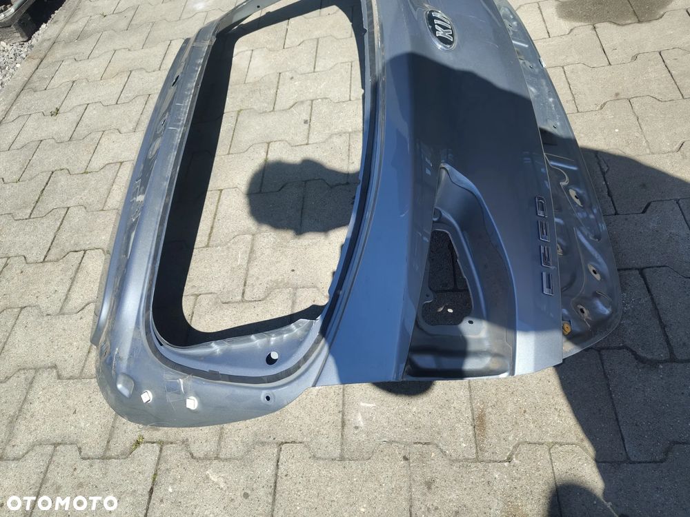 Kia CEED III 3 HB 2018+ KLAPA TYŁ - 2