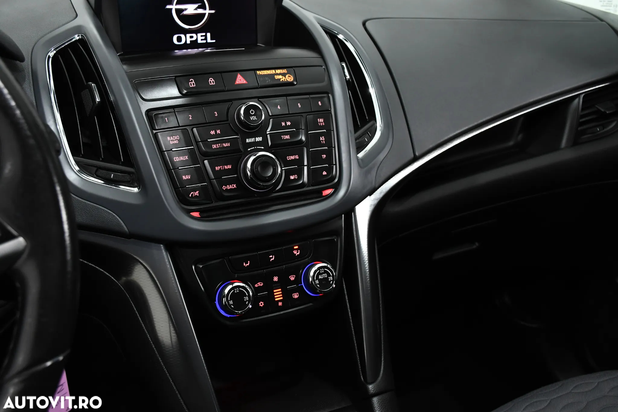 Opel Zafira Tourer 2.0 CDTI Innovation - 21