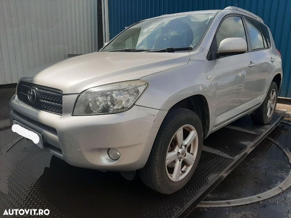 Bancheta spate Toyota RAV 4 2007 SUV 2.2d-4D - 3