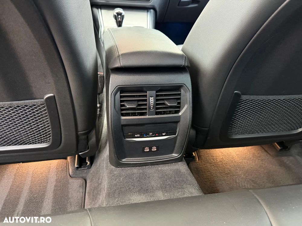 BMW Seria 3 320e Aut. M Sport - 13