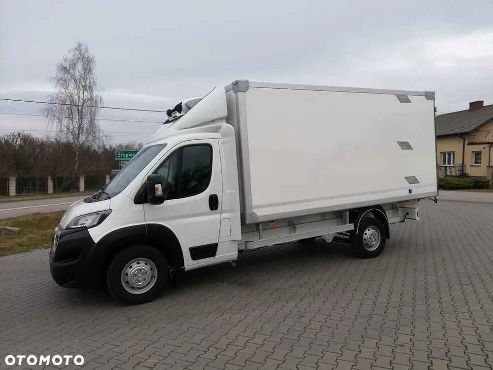 Peugeot Boxer Chlodnia 2.2 HDi 8 Palet Zasilanie Zewnętrzne - 14