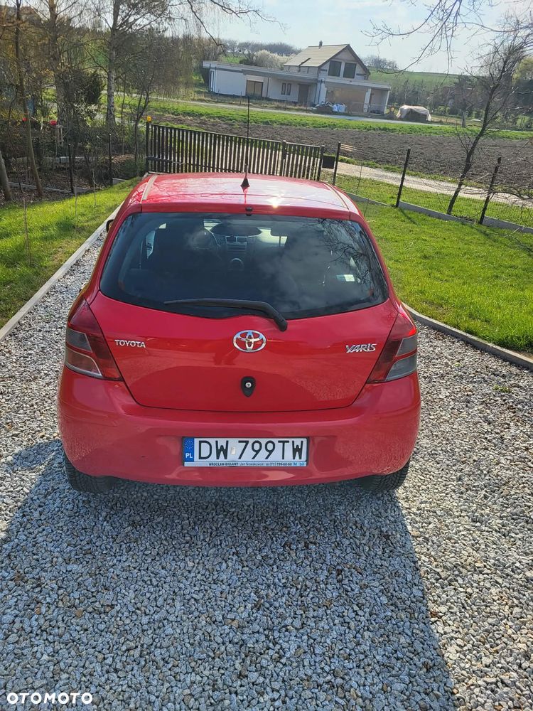 Toyota Yaris 1.4 D-4D Sol - 5