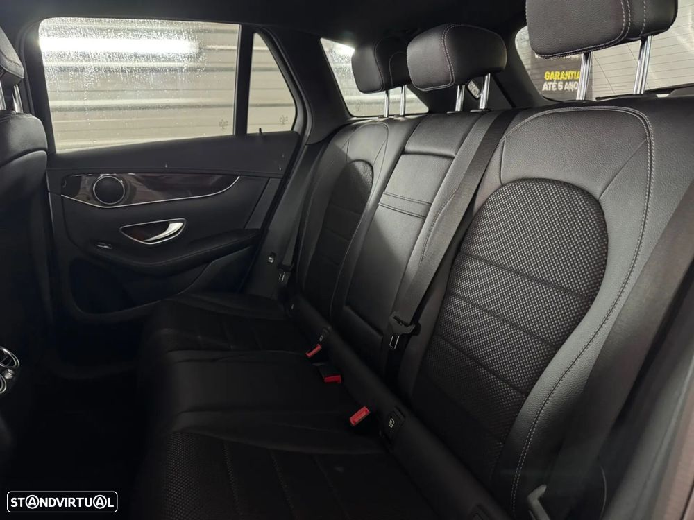 Mercedes-Benz GLC 220 d 4Matic - 26