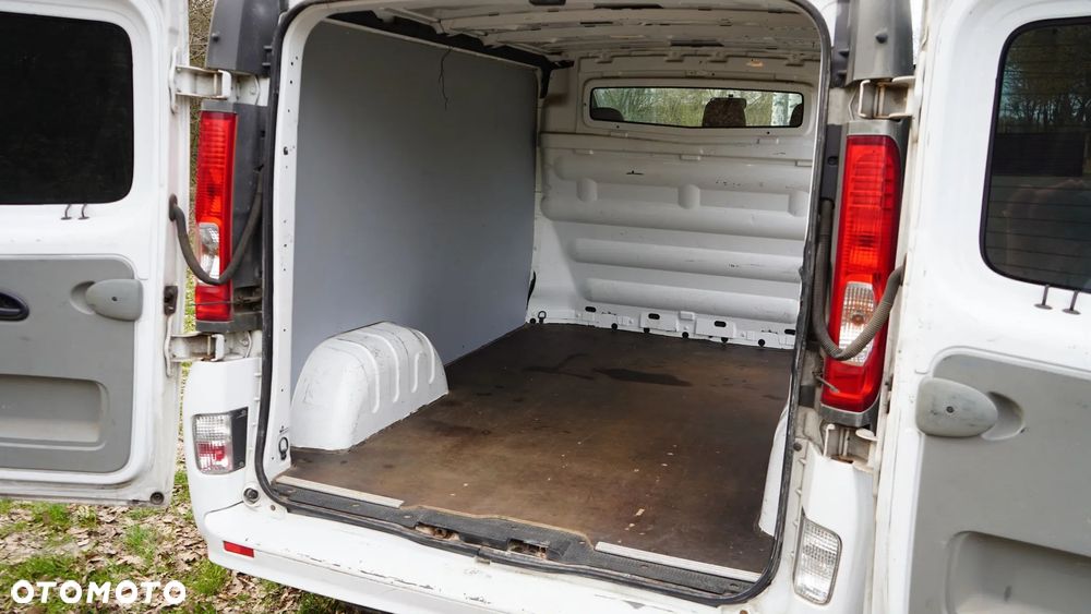 Nissan PRIMASTAR DCI - 11