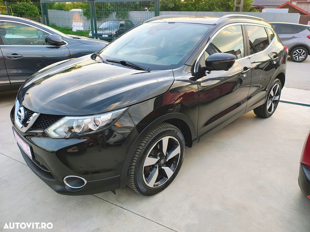 Nissan Qashqai 1.6 DCI ALL-MODE 4x4i TEKNA+ - 1