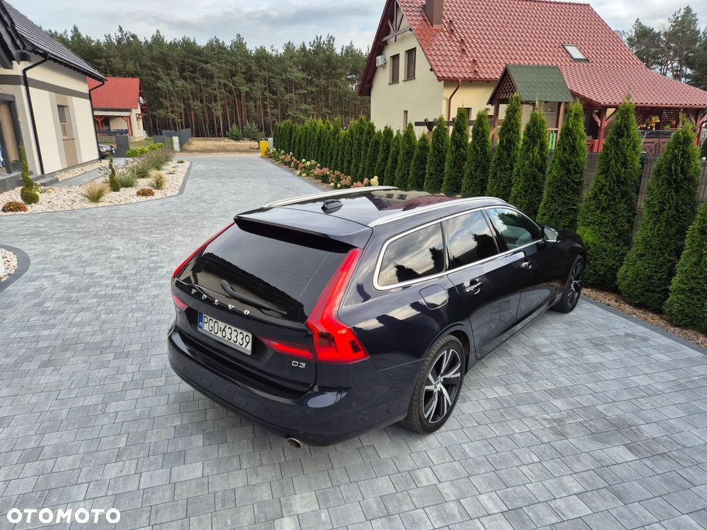 Volvo V90 D3 Momentum Pro - 14