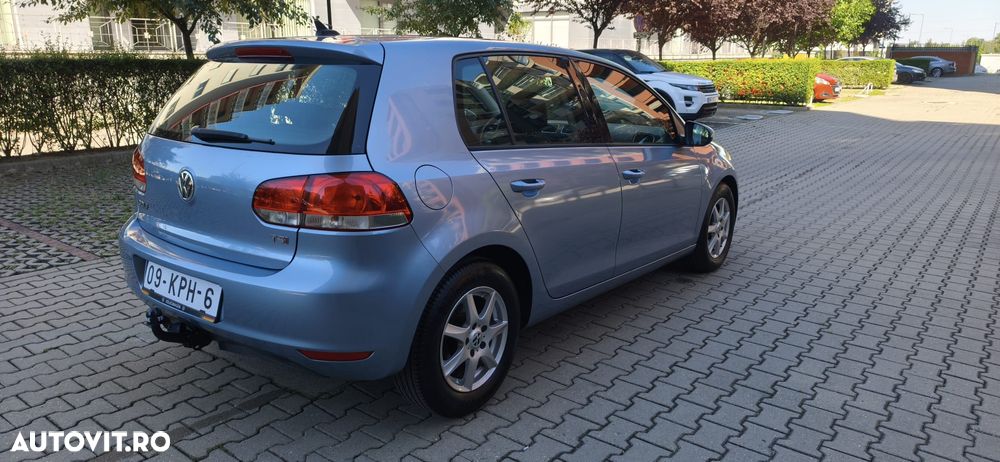 Volkswagen Golf - 3