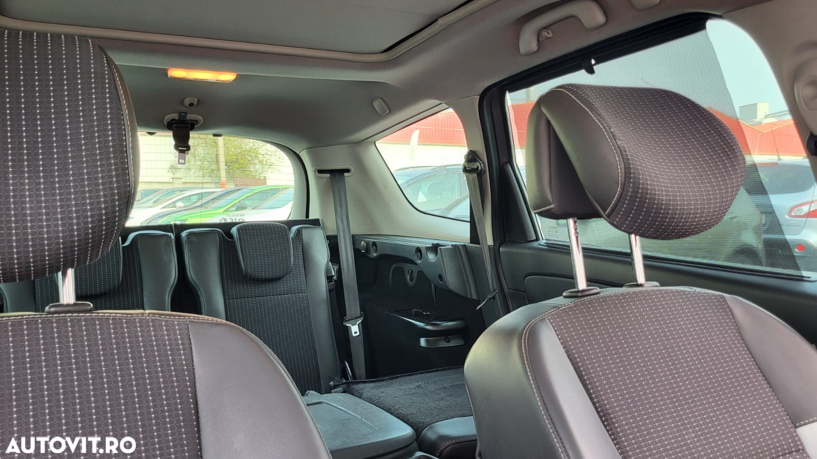 Renault Grand Scenic dCi 130 FAP Start & Stop Luxe - 23