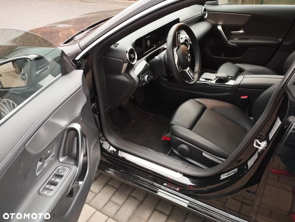 Mercedes-Benz CLA - 5