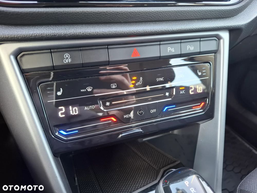 Volkswagen T-Roc 1.5 TSI Life DSG - 17