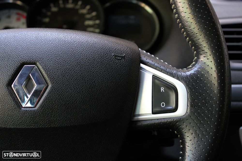 Renault Mégane Sport Tourer 1.5 dCi GT Line - 34