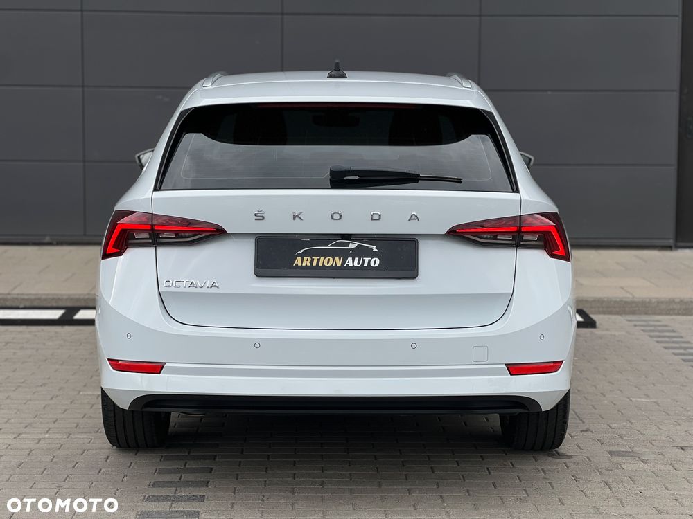 Skoda Octavia 2.0 TDI SCR Style DSG - 7