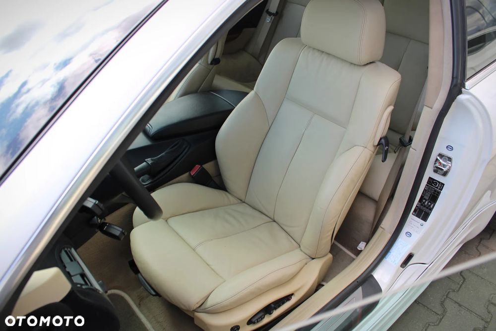 BMW Seria 6 650 i - 14