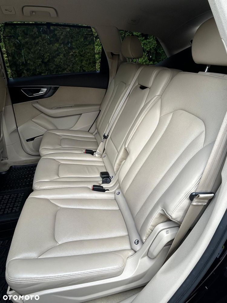 Audi Q7 - 14