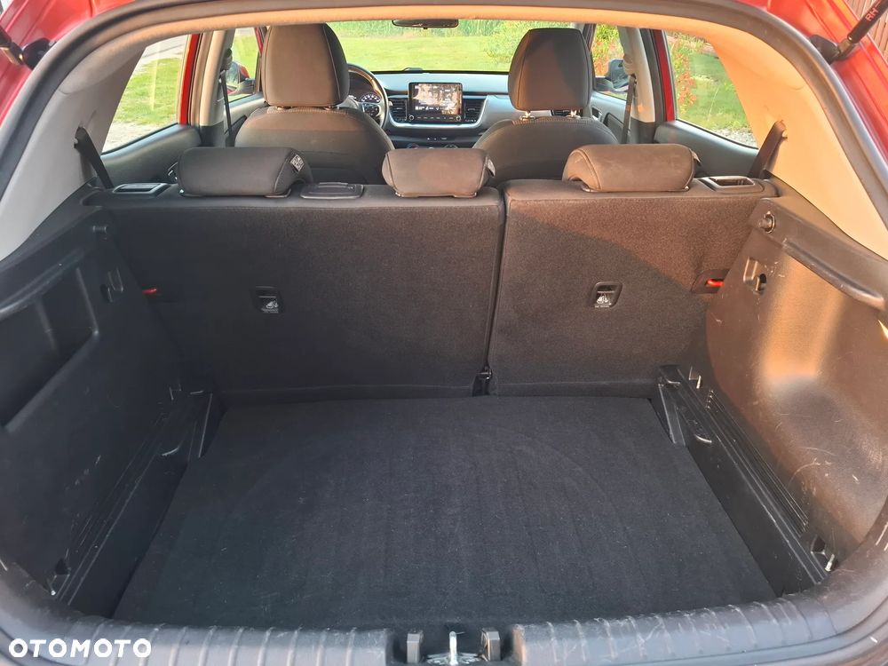 Kia Stonic - 24