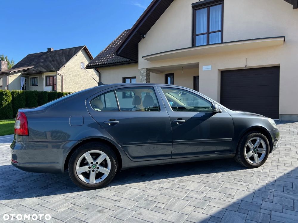 Skoda Octavia 1.9 TDI DPF Elegance - 3