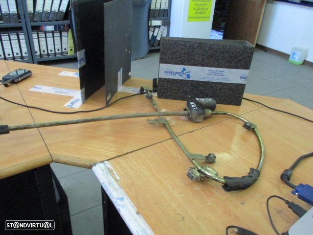 Elevador Com Motor ELEVCM353 LANCIA DEDRA 1995 4P TD USADO - 1