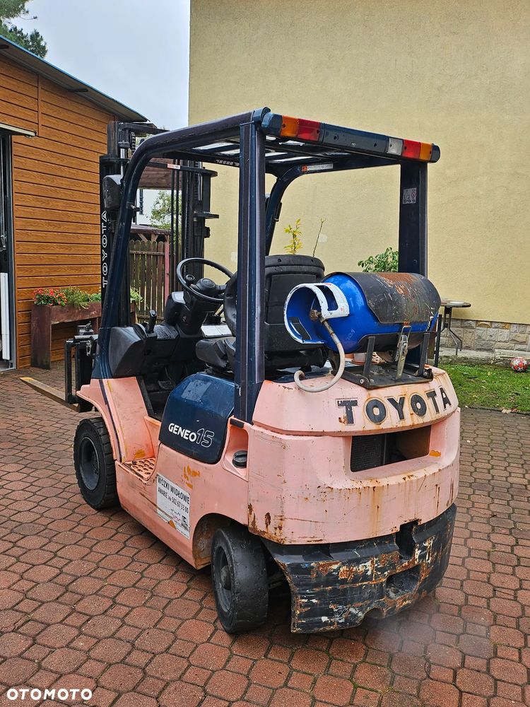 Toyota - 4