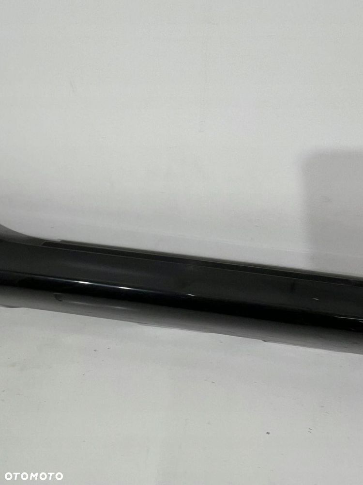 8P4 853 860 Listwa progowa Audi S3 8P SB 5d PRZÓD PRAWY - 11