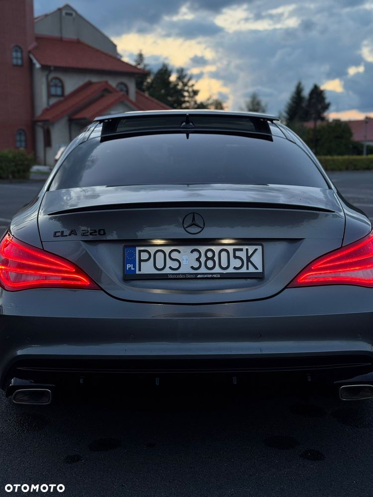 Mercedes-Benz CLA - 10