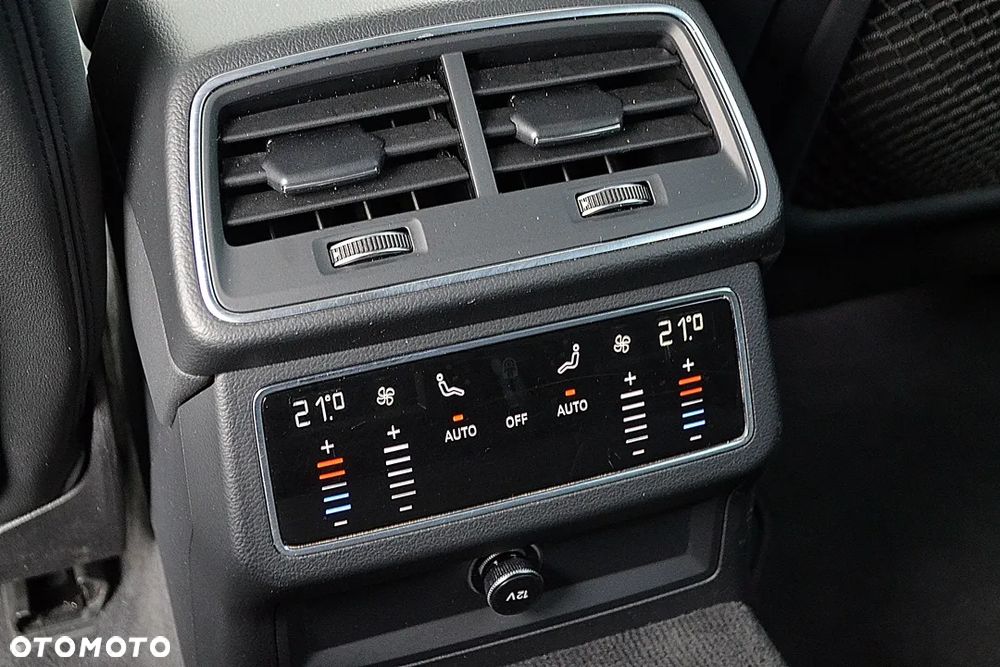 Audi A6 Avant 2.0 TDI Ultra DPF S tronic - 17