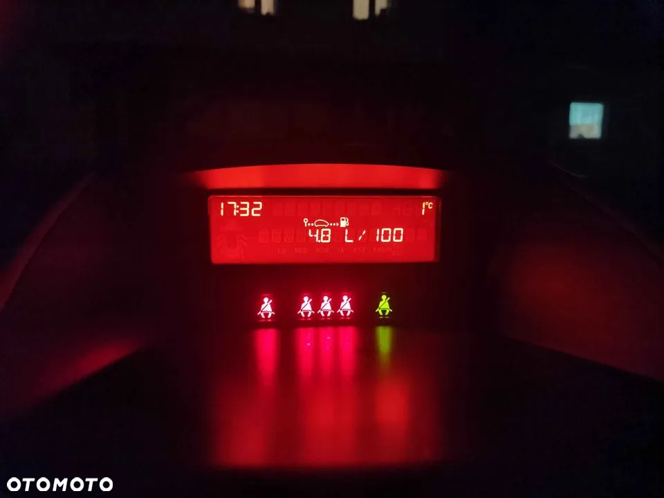 Peugeot 207 - 2